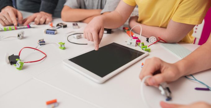 Beneficiile jocurilor pe calculator pentru dezvoltarea ta