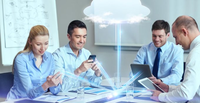 Cloud computing: Avantaje și dezavantaje pentru utilizatori Cloud computing: Avantaje și dezavantaje pentru utilizatori